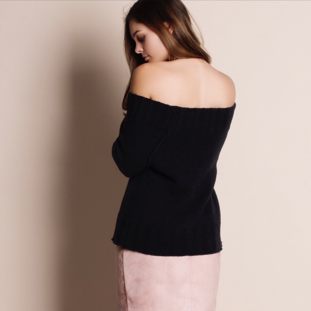 BOUTIQUE • SWEATER - Picture 3 of 6